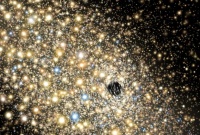 Астрономы обнаружили невероятные черные дыры