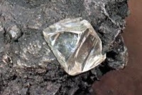 Алмазы - монстры сверхплотного мира